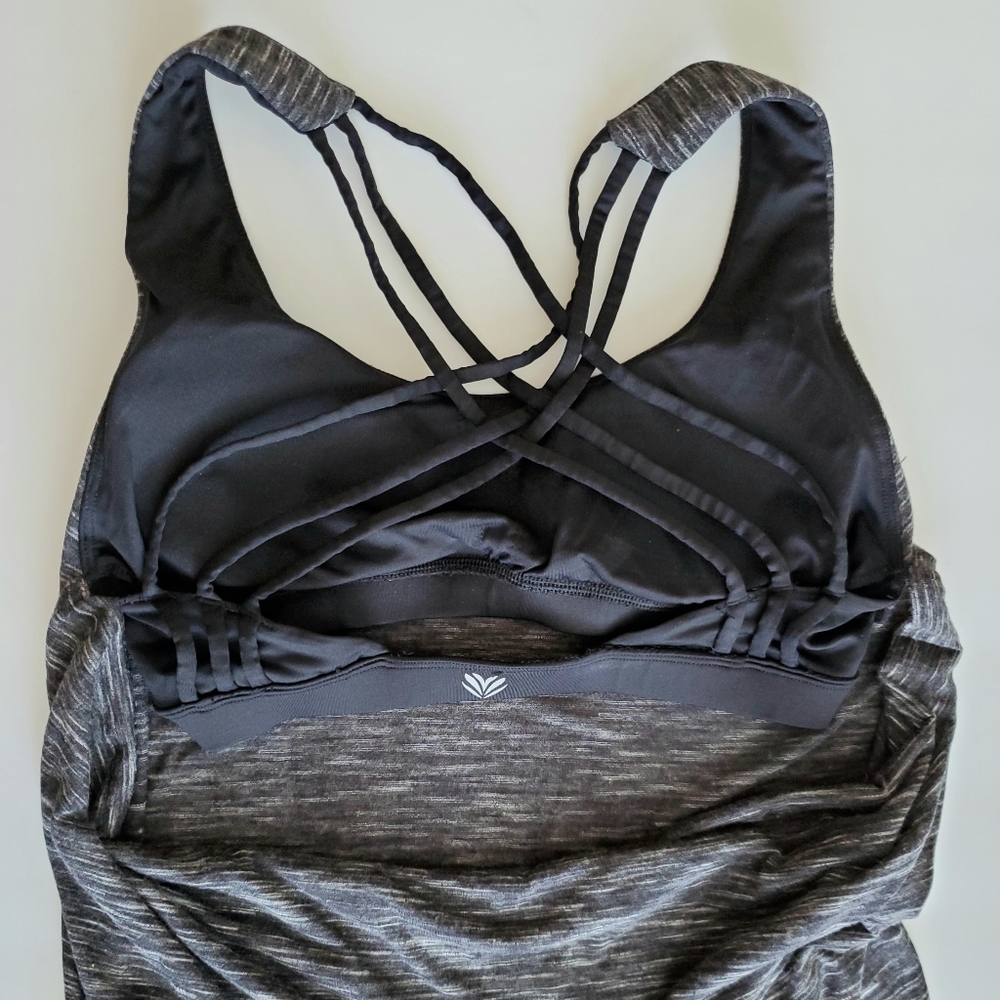Workout Top - Picture 4 of 6